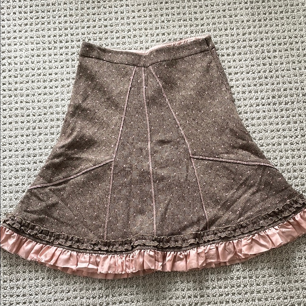 Brown and Pink Knee-Length A-Line Skirt with Ruffled Hem